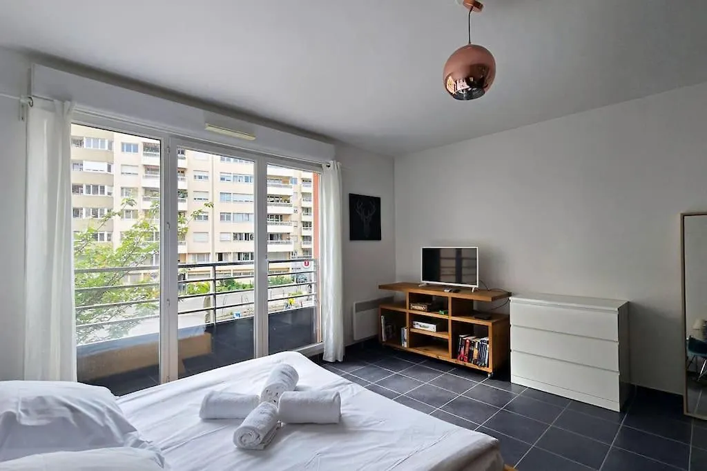 Appartement Bnbgones - Le Cosy Saint Louis - Metro Jean Mace Et Saxe Gambetta Lyon